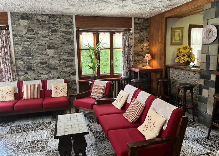 Ξενοδοχείο Cary 2*